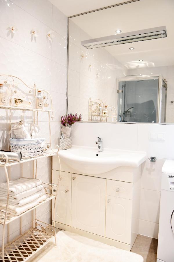 Apartament Martini Miedzyzdroje Exteriör bild